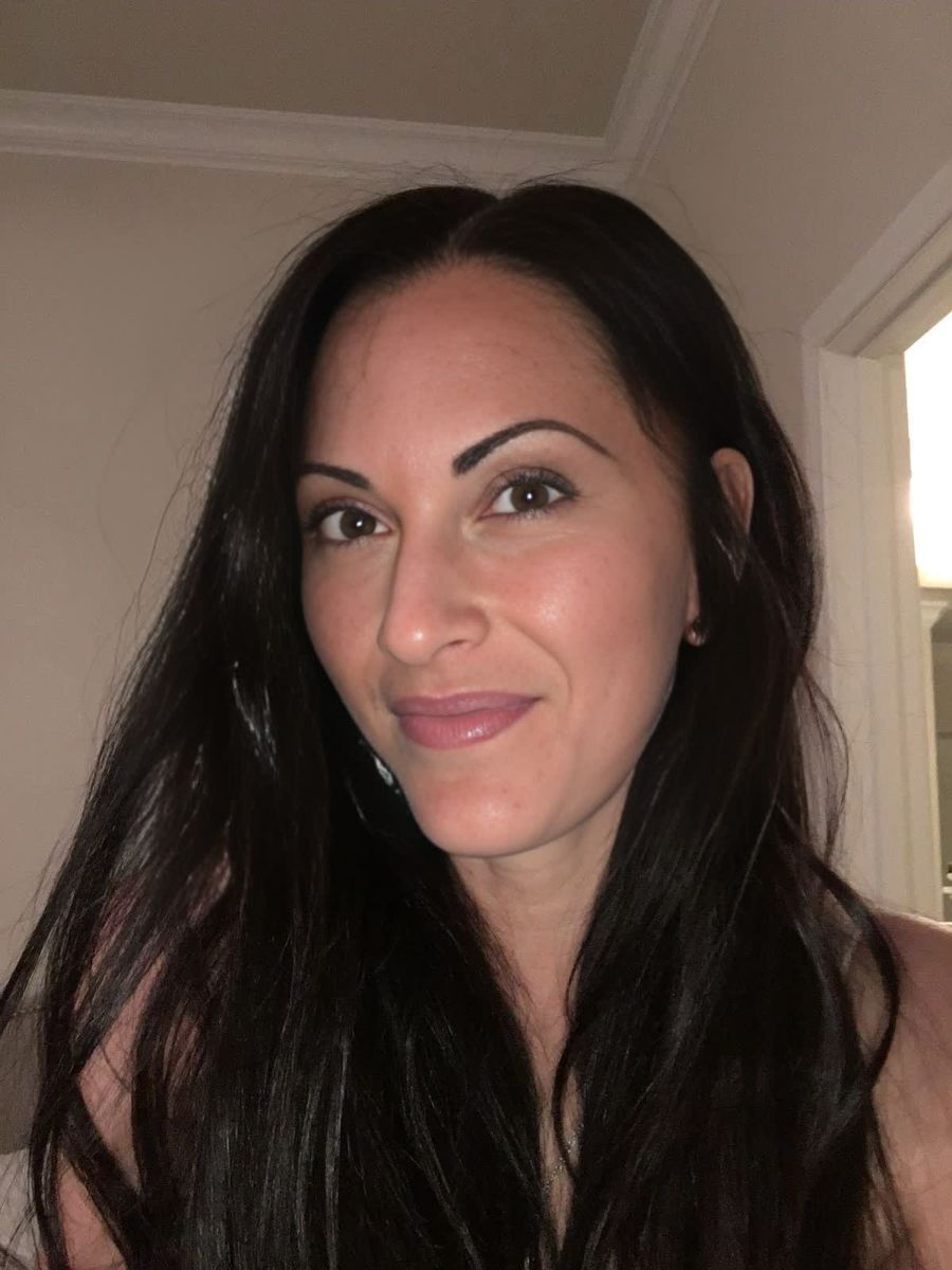 Andrea Silva - Compradora en Facebook